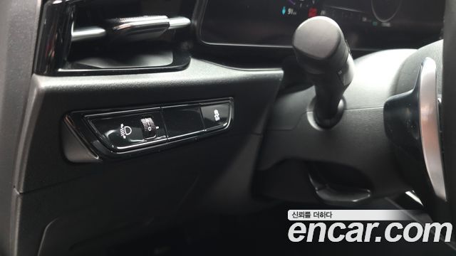 Kia Niro 2023 — photo 25