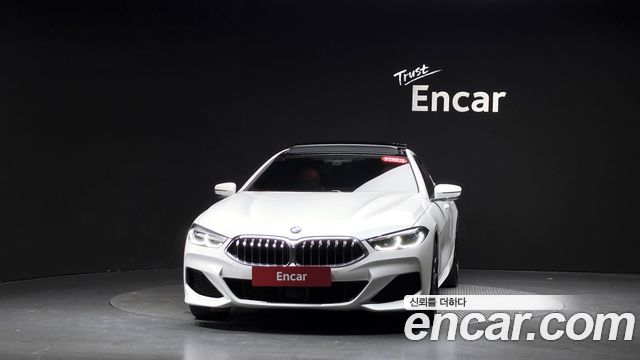 BMW 8-Series 2021 — photo 3