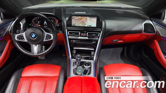 BMW 8-Series 2021 — photo 10