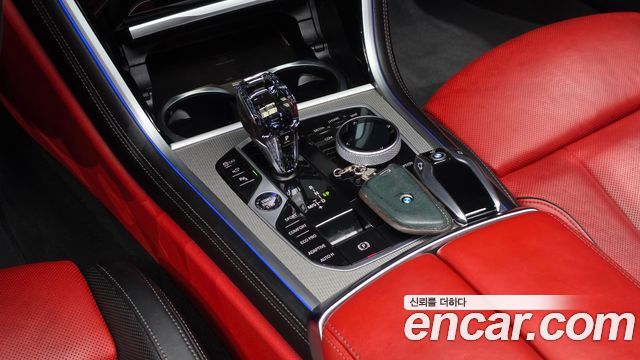 BMW 8-Series 2021 — photo 12