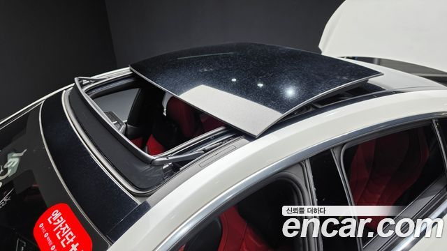 BMW 8-Series 2021 — photo 25