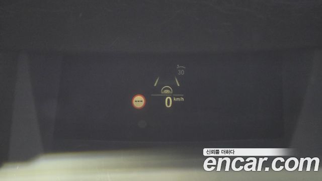 BMW 8-Series 2021 — photo 26