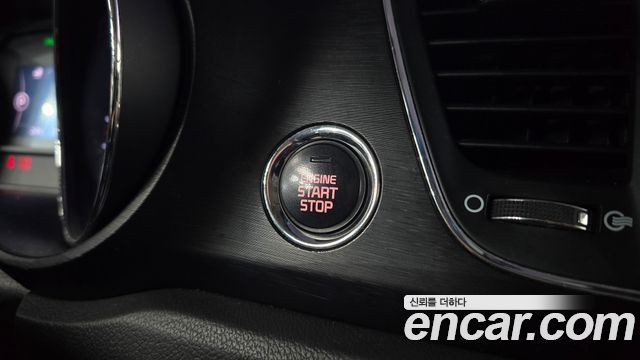 Kia Canival 2017 — photo 27