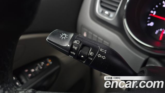 Kia Canival 2017 — photo 29