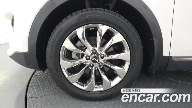 Kia Sorento 2018 — photo 5