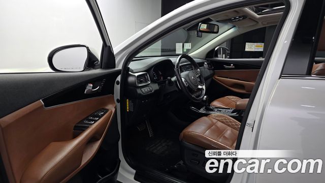 Kia Sorento 2018 — photo 13
