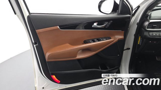 Kia Sorento 2018 — photo 14