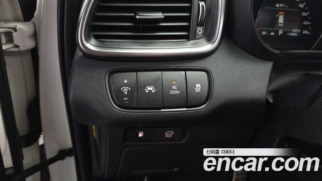 Kia Sorento 2018 — photo 29