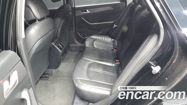 Hyundai Sonata 2015 — photo 18
