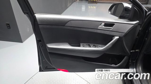 Hyundai Sonata 2015 — photo 14