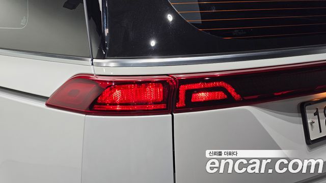 Kia Canival 2021 — photo 9