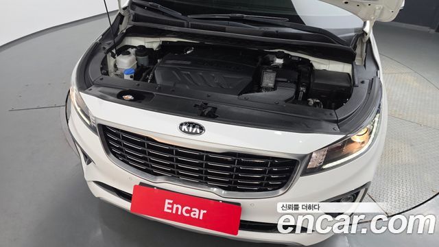 Kia Canival 2020 — photo 6