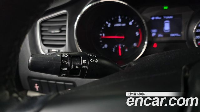 Kia Canival 2020 — photo 14