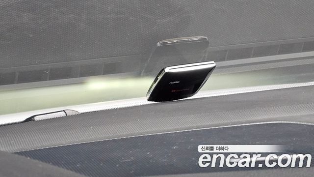 Volkswagen Tiguan 2022 — photo 25