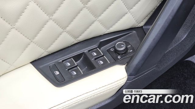 Volkswagen Tiguan 2022 — photo 30
