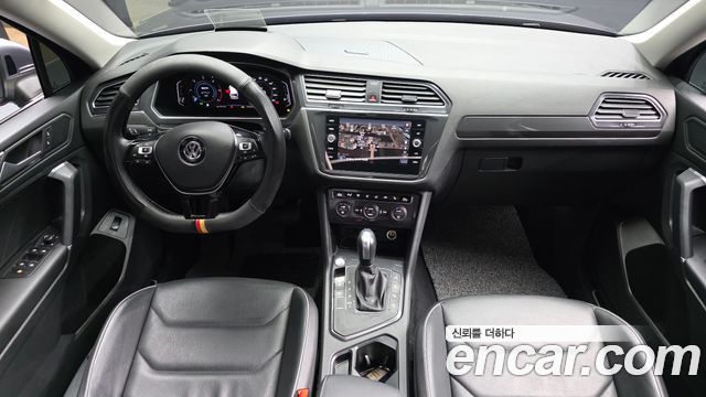 Volkswagen Tiguan 2020 — photo 10