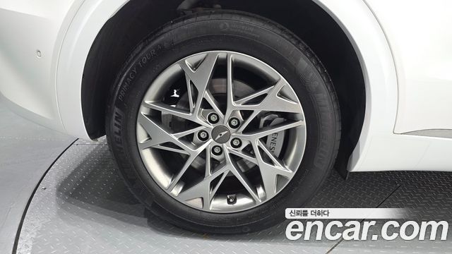 Genesis GV70 2023 — photo 5