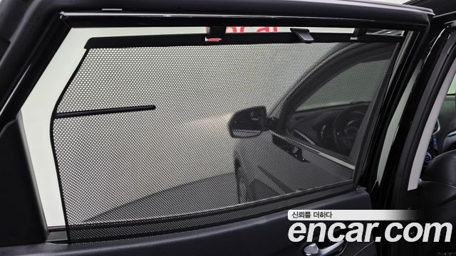Hyundai Santafe 2017 — photo 17