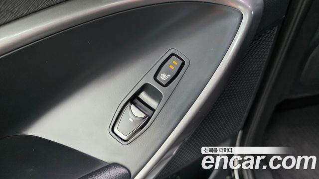 Hyundai Santafe 2017 — photo 18