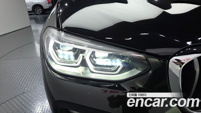 BMW X4 2021 — photo 8