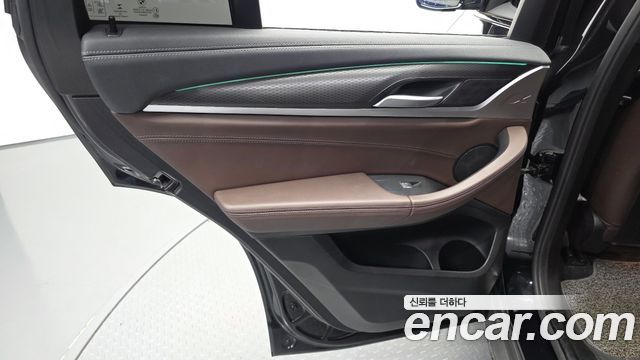 BMW X4 2021 — photo 15