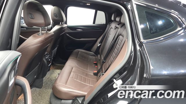 BMW X4 2021 — photo 16