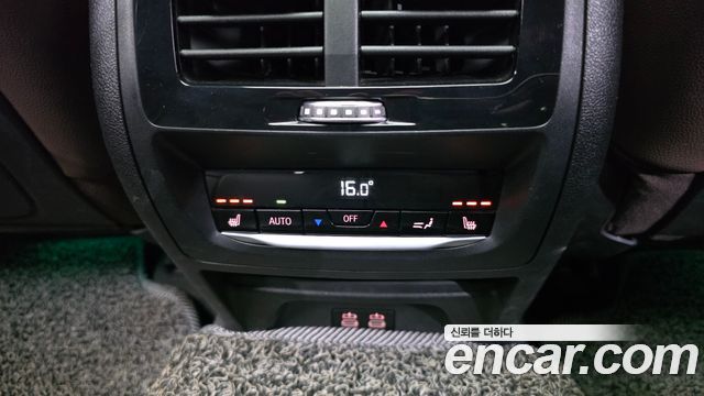 BMW X4 2021 — photo 27