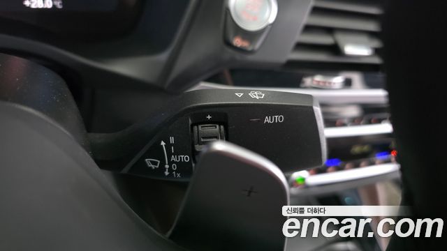 BMW X4 2021 — photo 28