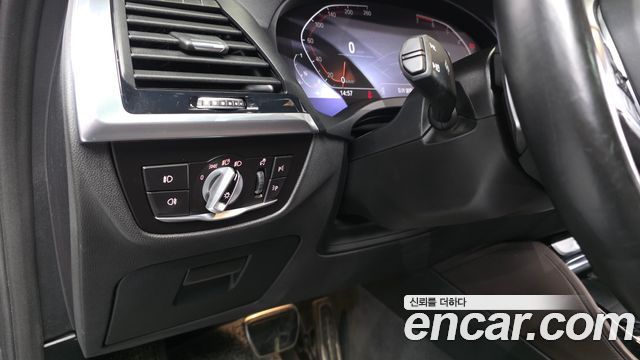 BMW X4 2021 — photo 30