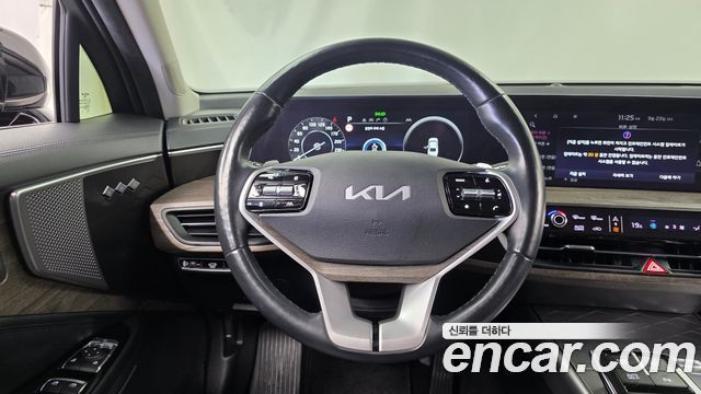 Kia K8 2023 — photo 13