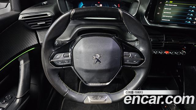 Peugeot 2008 2022 — photo 18