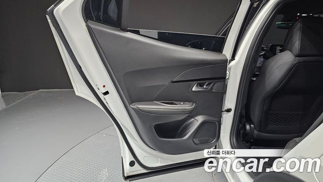 Peugeot 2008 2022 — photo 15