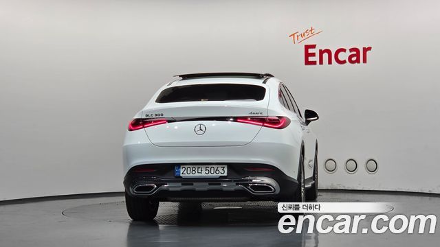 Mercedes-Benz GLC-Class 2025 — photo 4