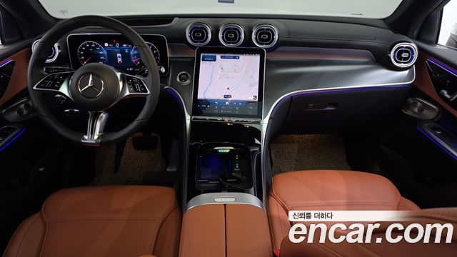 Mercedes-Benz GLC-Class 2025 — photo 10