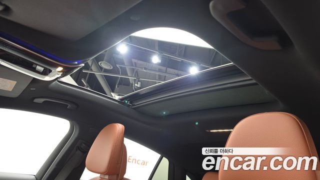 Mercedes-Benz GLC-Class 2025 — photo 23