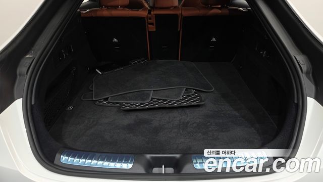 Mercedes-Benz GLC-Class 2025 — photo 25