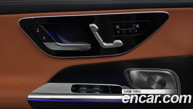 Mercedes-Benz GLC-Class 2025 — photo 26