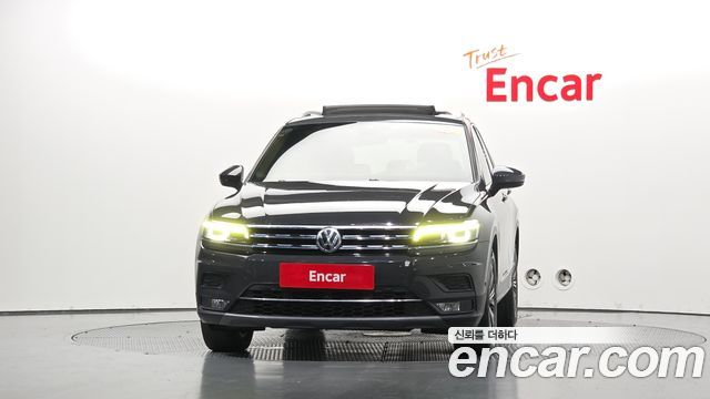 Volkswagen Tiguan 2018 — photo 3