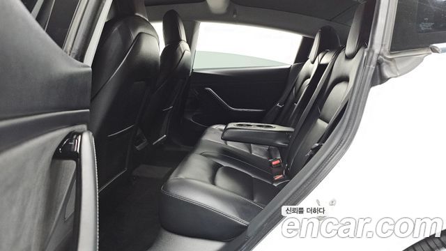 Tesla Model 3 2020 — photo 17