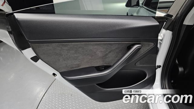 Tesla Model 3 2020 — photo 15