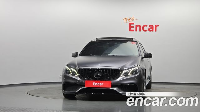 Mercedes-Benz E-Class 2014 — photo 3