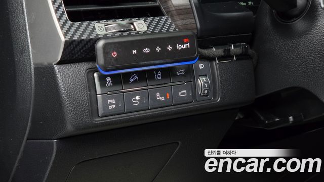 KG Mobility Rexton 2018 — photo 23