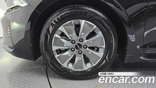 Kia K5 2022 — photo 5