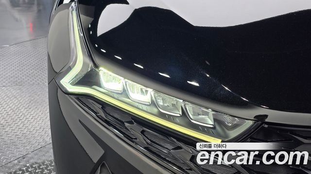 Kia K5 2022 — photo 8