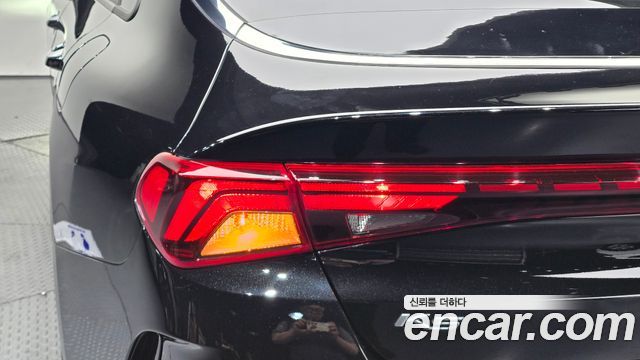 Kia K5 2022 — photo 9