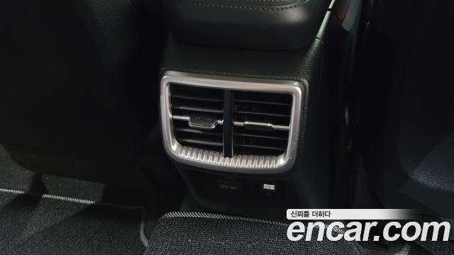 Kia K5 2022 — photo 29