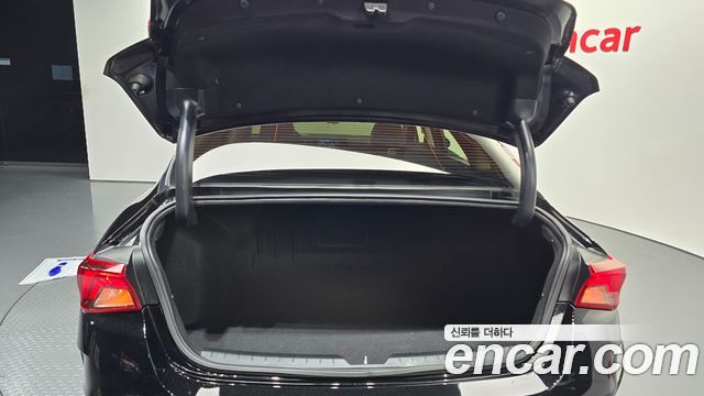 Kia K5 2022 — photo 30