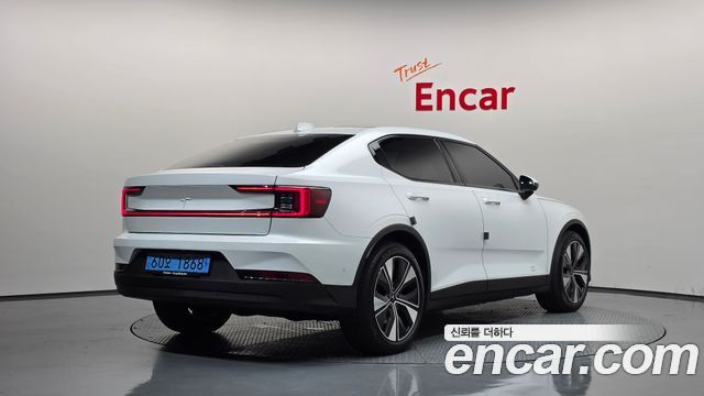 Polestar Polestar 2 2023 — photo 2