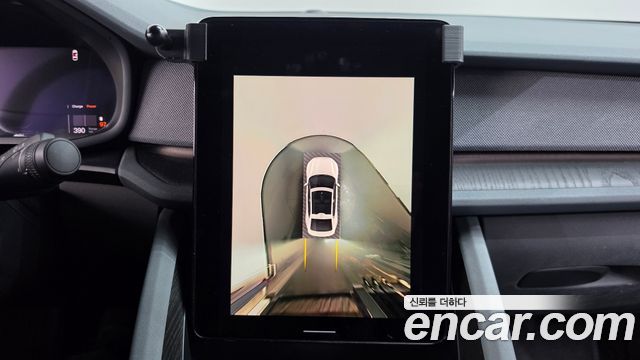 Polestar Polestar 2 2023 — photo 20
