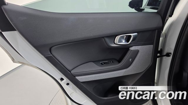 Polestar Polestar 2 2023 — photo 15